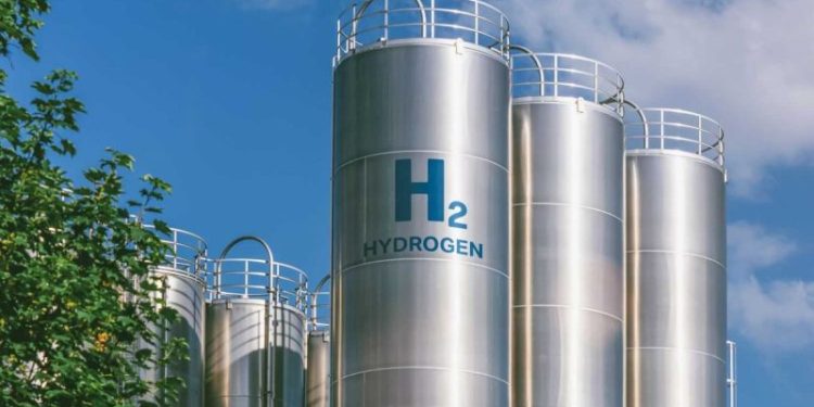 Top 5 Canadian Mining Stocks This Week: MAX Power Energized with 83 Percent Gain